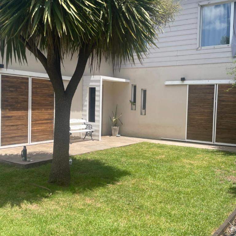 El Descanso Casa en Acantilados Mar del Plata - Three-Bedroom House - 1