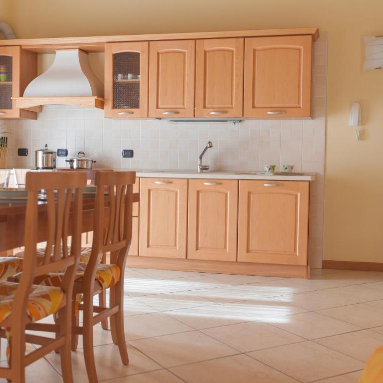 Residence Hotel Raggio Di Luce - Appartamento Deluxe con 2 Camere da Letto e Balcone - 1