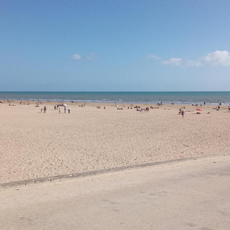 Bel appartement à 100m de la plage avec parking privé - Apartment mit 2 Schlafzimmern - 17