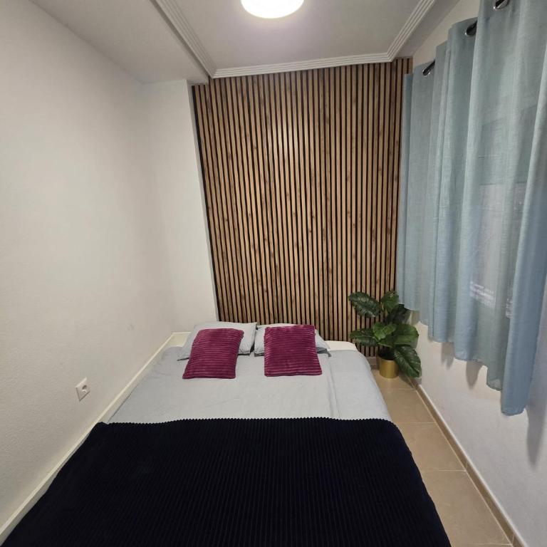Sunny ground floor apartment with a large terrace and direct access to the pool - Apartamento de 2 dormitorios - 21