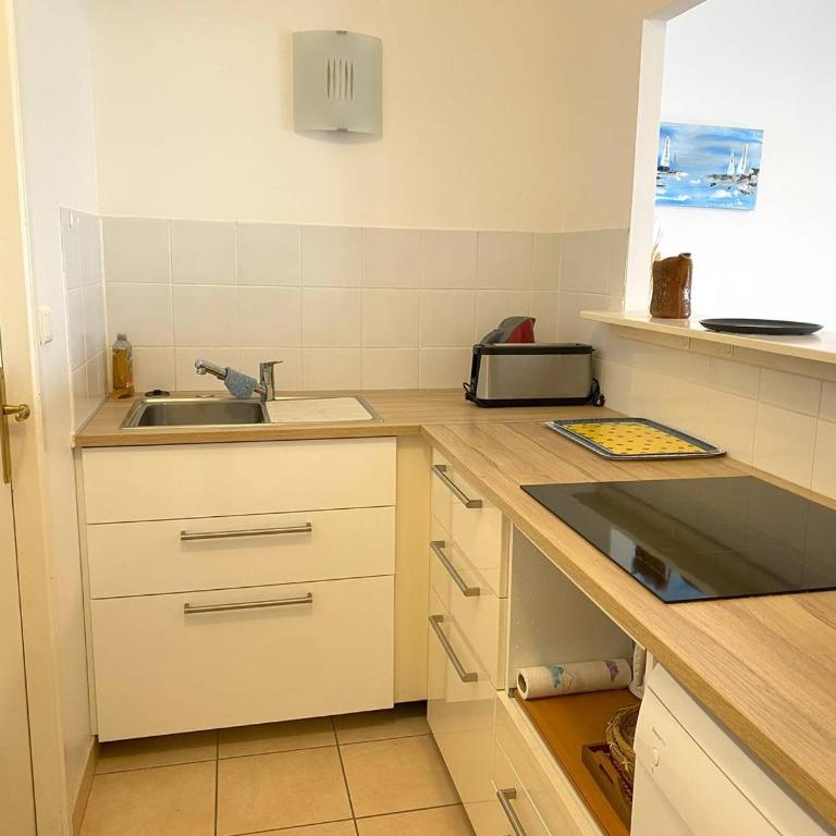 Bel appartement 2 chambres au centre-ville de PERROS-GUIREC - Ref 926 - Apartamento de 2 dormitorios - 12