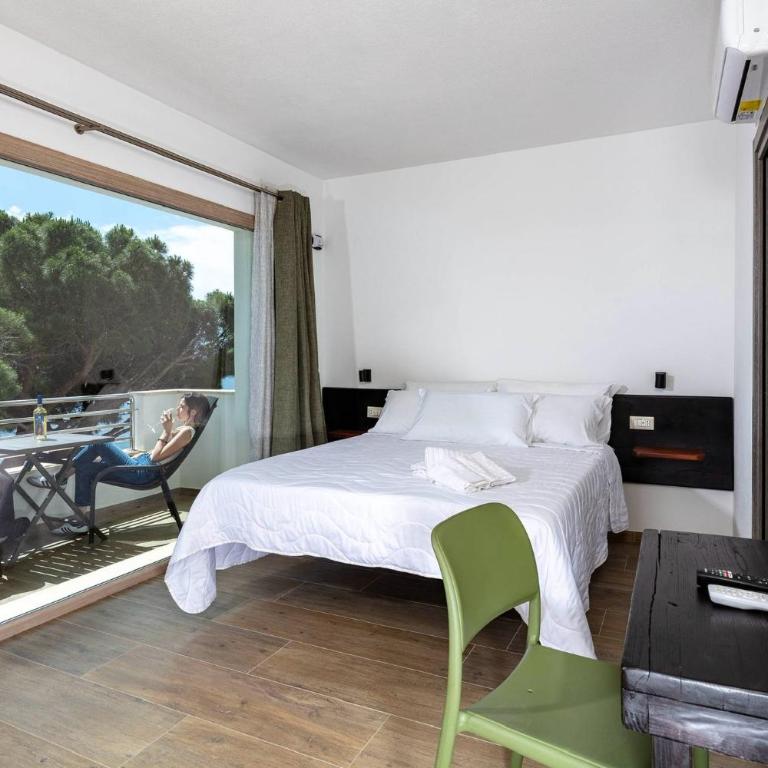 Blue Bay rooms - Camera Matrimoniale con Balcone e Vista Mare - 8