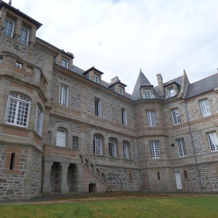Studio avec SUPERBE VUE MER au 1er étage du Château de Trestraou - Réf 863 - Apartment - 8