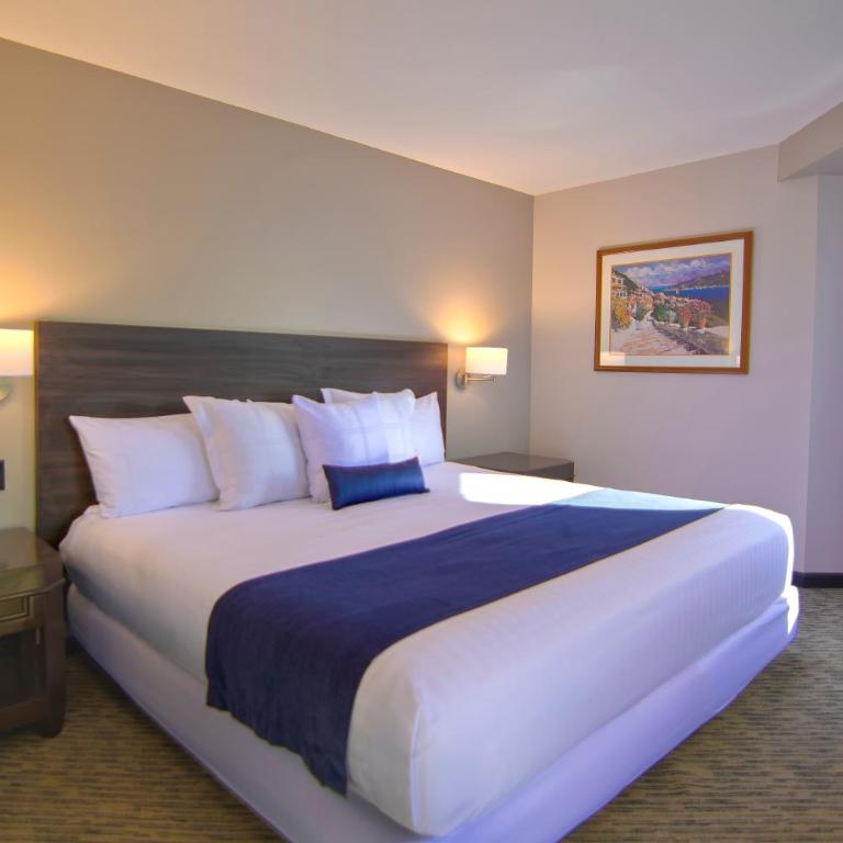 Grand Hotel Tijuana - Deluxe King Room - 2