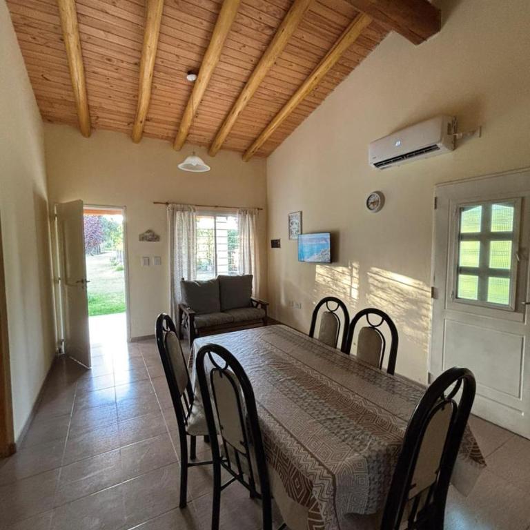 Los Nogales Family - Two-Bedroom Apartment - 4