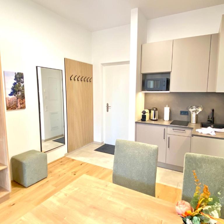 Grimming View I - Zentral in Tauplitz, Nahe Sessellift, Bergblick & Parkplatz - Apartment mit 1 Schlafzimmer und Terrasse - 16