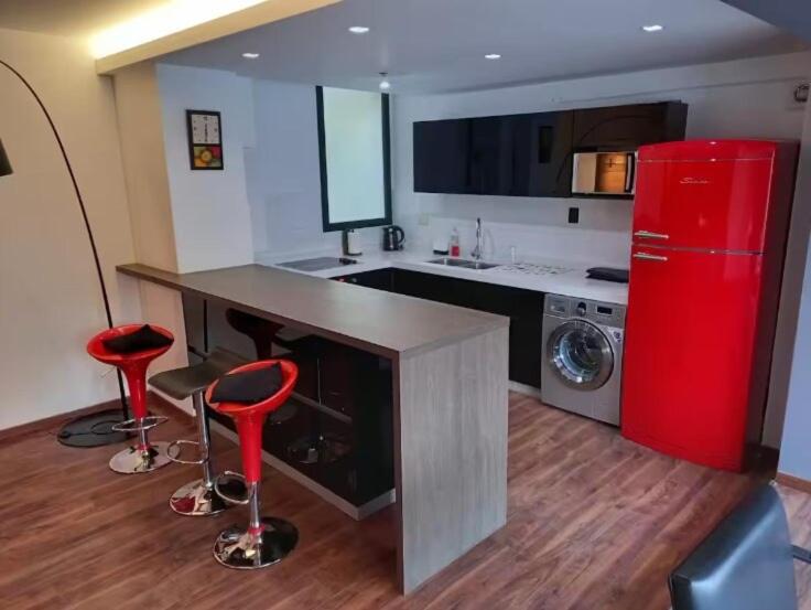 Moderno Depto 2 dormitorios frente al lago Pileta asador garage - Apartamento de 2 dormitorios - 16