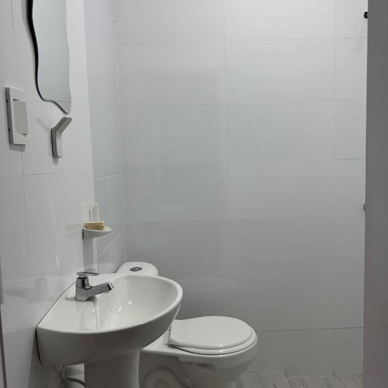 Hotel Casa Colonial Moñitos - Habitación Doble con baño privado - 7