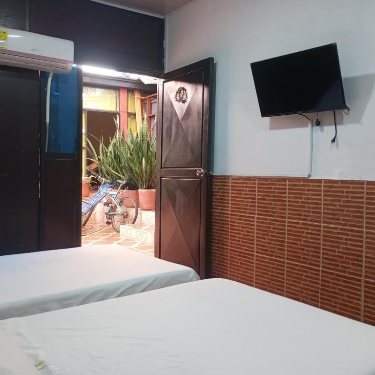 Hotel KAMELLON - Double Room - 3