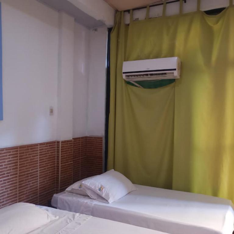 Hotel KAMELLON - Standard Family Room - 2