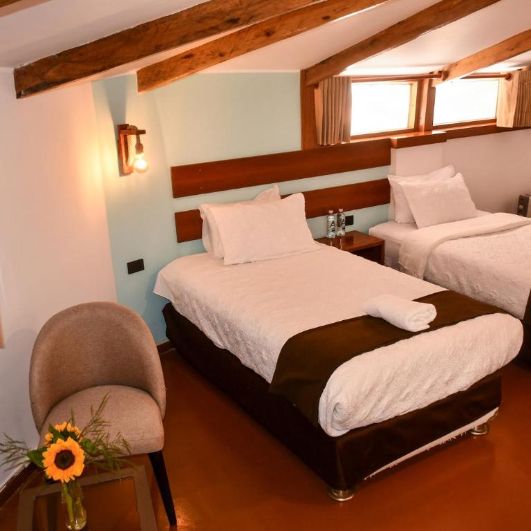 Hotel Boutique MIRANDO AL SOL - Family Room - 2