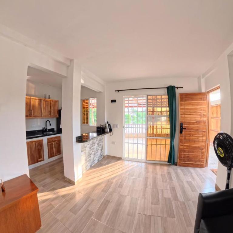 Casa en el lago - Two-Bedroom Apartment - 2