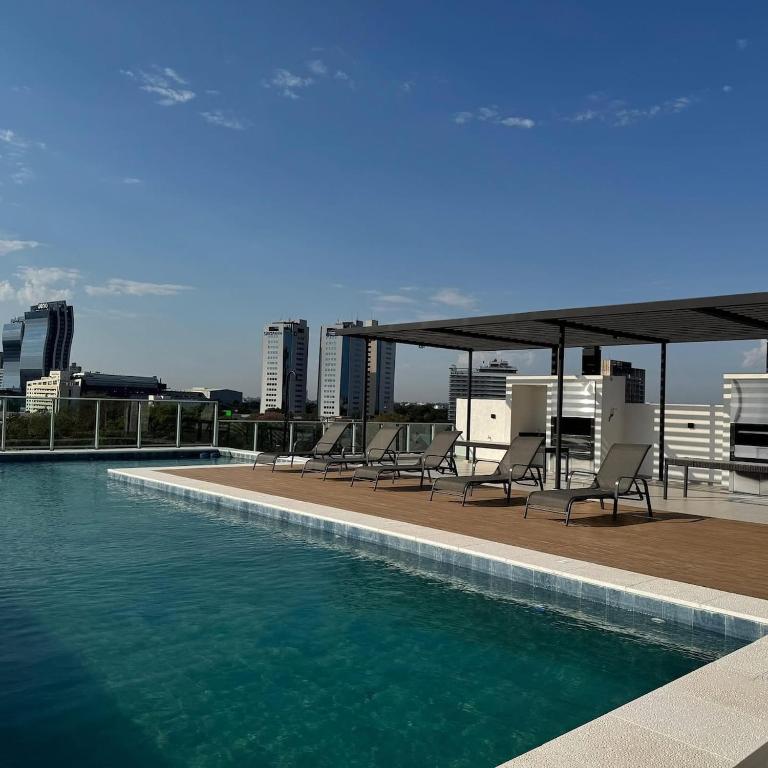 Modern apartment steps from Shopping del Sol - Apartamento de 2 dormitorios - 12