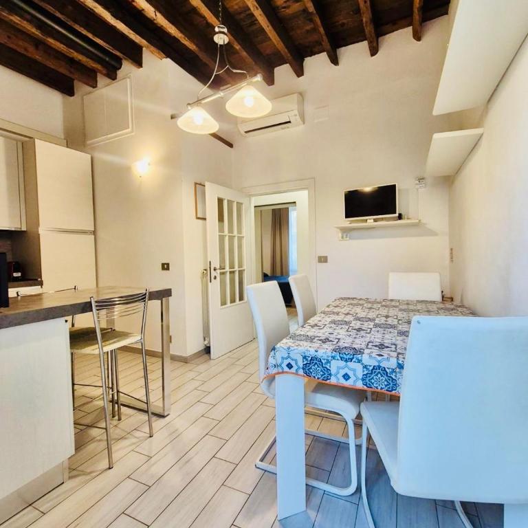 Casa Ilaria - Appartamento con 1 Camera da Letto - 4