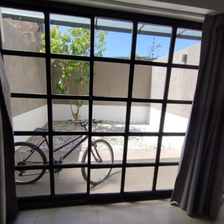 Hermoso departamento con patio - One-Bedroom Apartment - 5