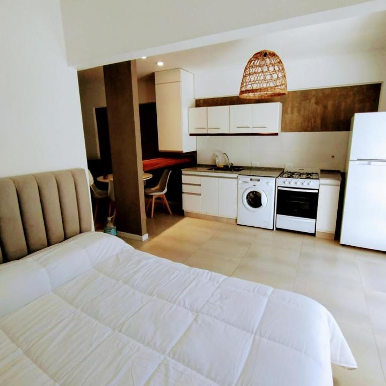 Hermoso departamento con patio - One-Bedroom Apartment - 6