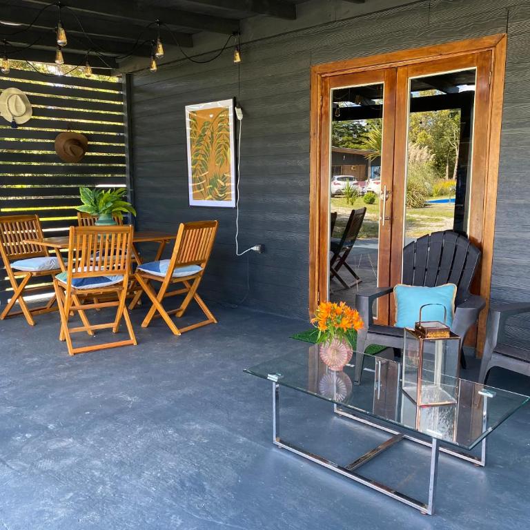 Casa con 2 Piscinas y Cama elástica - Casa de 3 dormitorios - 50