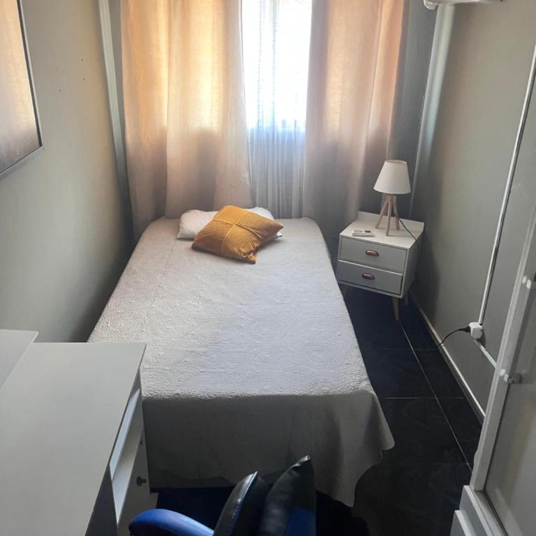 Chuy home - Three-Bedroom House - 6