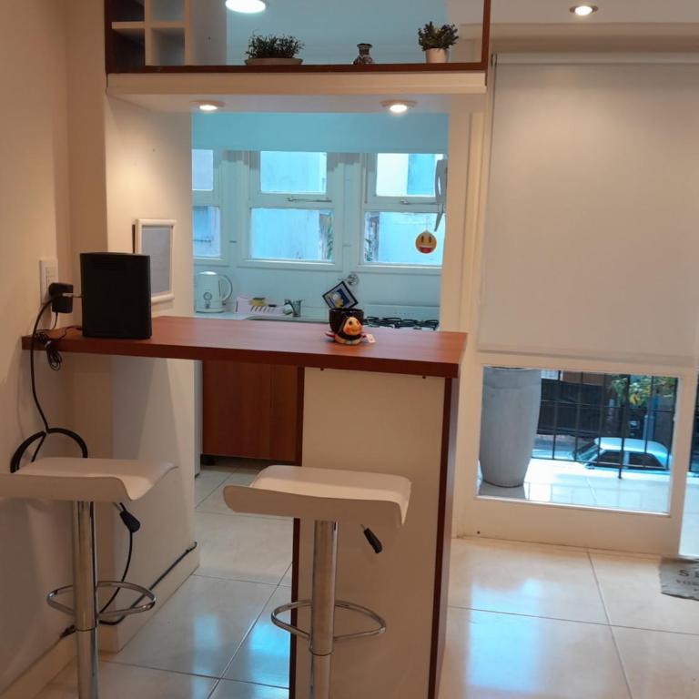 Vane Bravo - One-Bedroom Apartment - 1