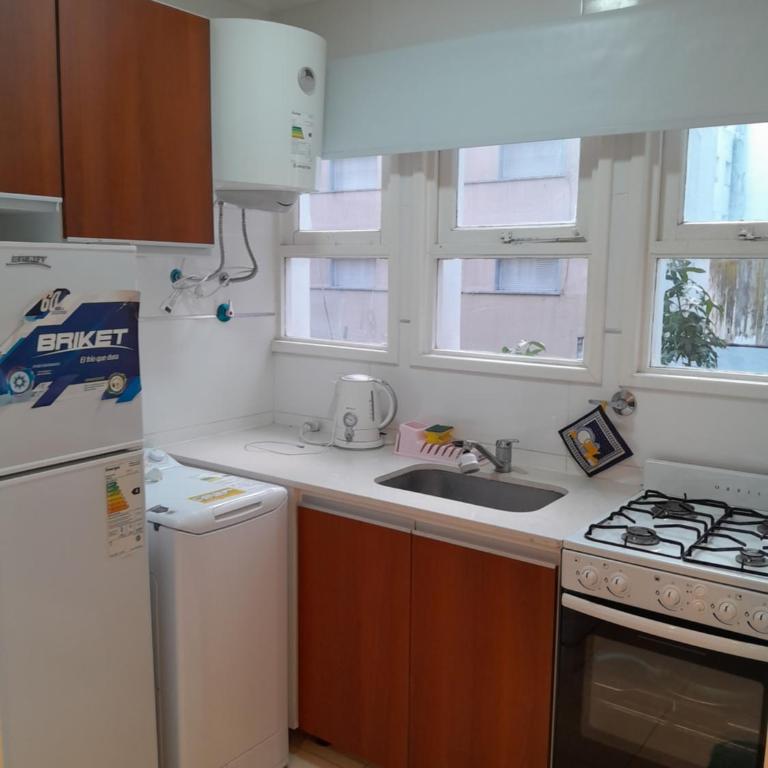 Vane Bravo - One-Bedroom Apartment - 3
