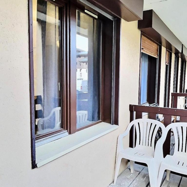Résidence Les Jardins De Val - Superbe appartement 4 personnes entièrement rénové, avec deux salles de bain, situé à 350m du centre et 450m des pistes. MAE-4494 - Appartement - 22