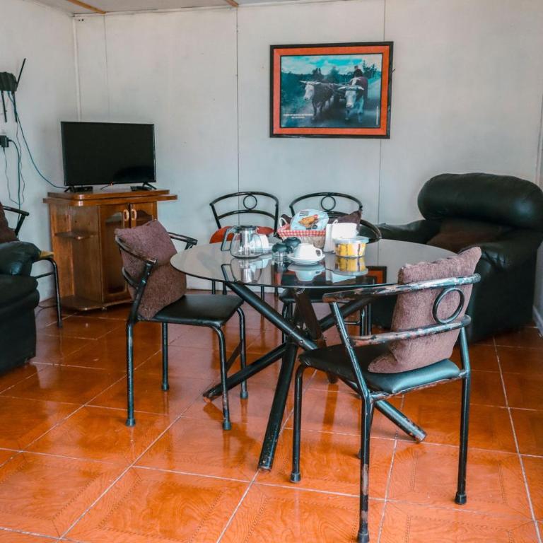 Cabañas del Río Bueno - Two-Bedroom House - 24