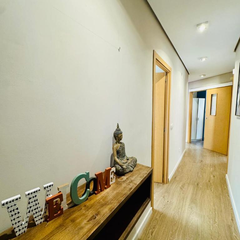 Centro Benidorm, casco histórico y playa 150 m - Three-Bedroom Apartment - 23