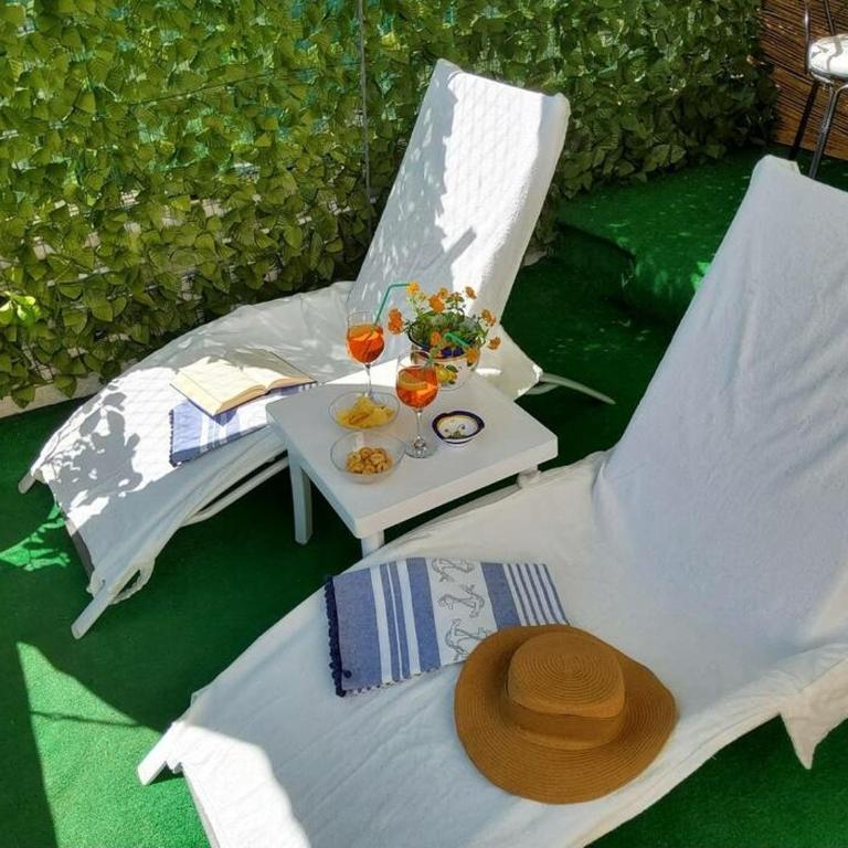 LA VILLA DI ENZO Casa Vacanze con vista mare - Appartamento con 1 Camera da Letto - 49