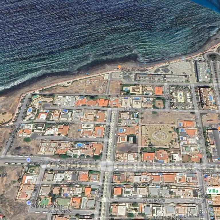 HEI HEI AND PUA VILLA - heated pool, priv parking, fibre net, Palm-Mar - Three-Bedroom Villa - 3