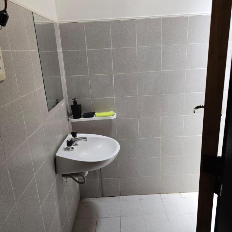 Alojamiento Chacabuco DEPARTAMENTO CENTRICO! - Apartamento de 1 dormitorio - 3