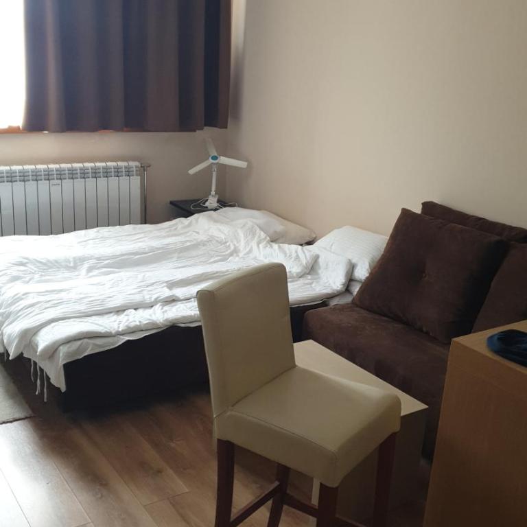 Zoned spa aparman - One-Bedroom Apartment - 2