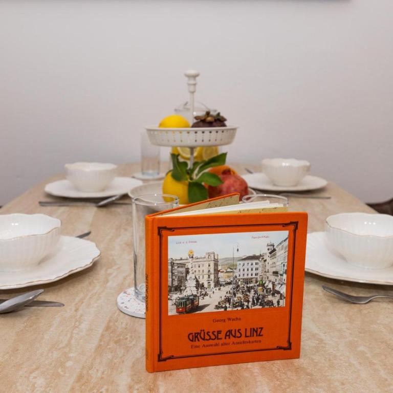 Stylish Old Town Apartment with Infrared Sauna - Apartment mit 1 Schlafzimmer und Balkon - 9