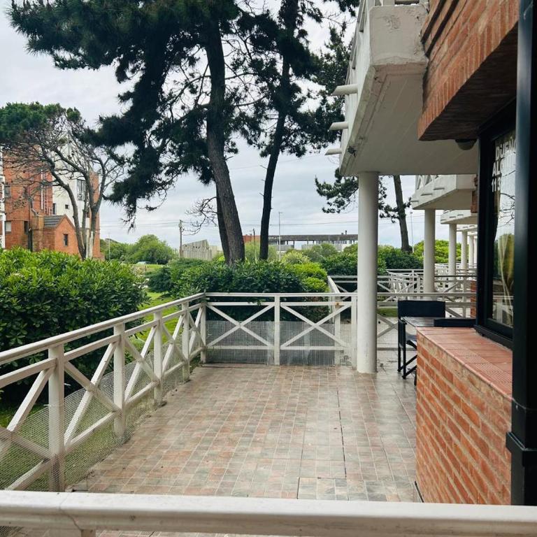 PB J Departamento frente al mar disfrute todo el año - Two-Bedroom Apartment with Terrace - 1