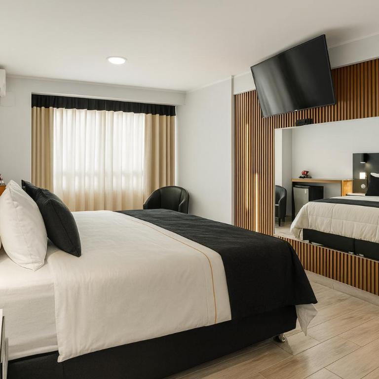 City Tower Hotel - Suite con bañera de hidromasaje - Cama extragrande - 3