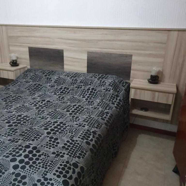 Departamento zona centro-bosque - One-Bedroom Apartment - 3