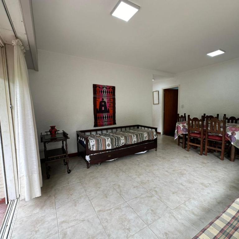 Departamento zona centro-bosque - One-Bedroom Apartment - 5
