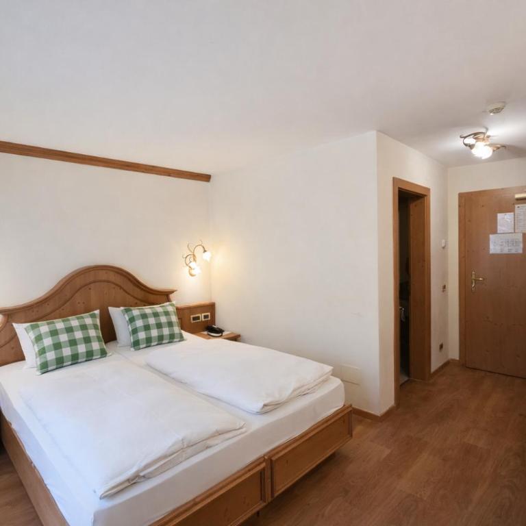 Hotel Comfort Erica Dolomiti Val d'Adige - Camera Tripla Comfort - 3