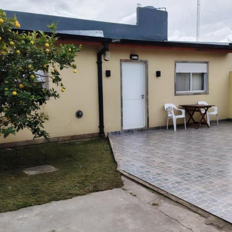 Casa en alquiler temporario en Miramar - One-Bedroom House - 14