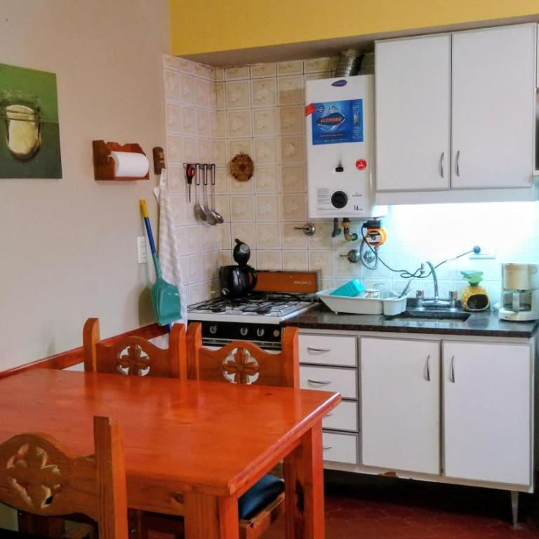 Villa Gesell a 50 metros de la playa - Apartamento de 1 dormitorio - 4
