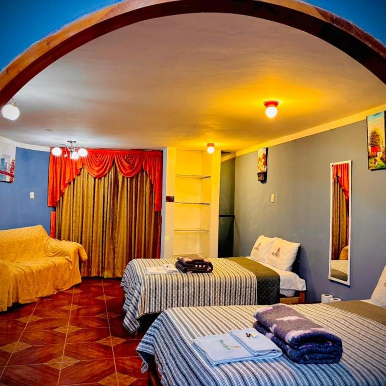 Hospedaje Carrasco Cajamarca - Habitación Familiar - 7