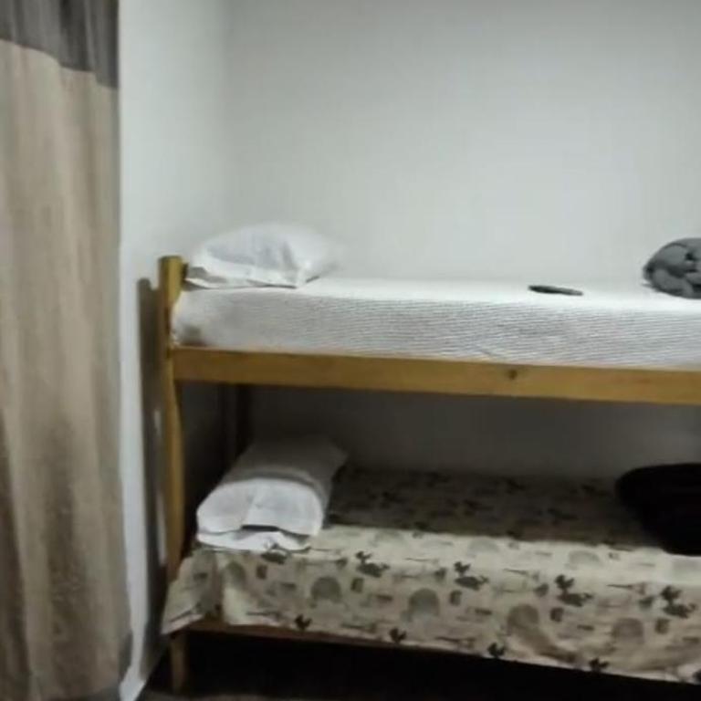 Depto 2 amb Comodo y tranquilo - Two-Bedroom Apartment - 9