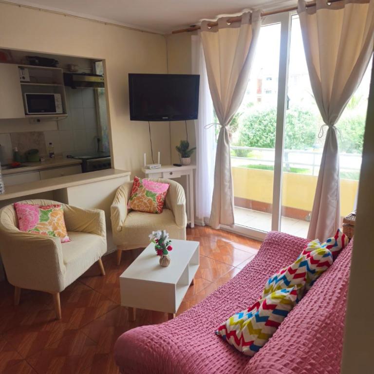 apartamento playa 4 esquinas - Three-Bedroom Apartment with Balcony - 1