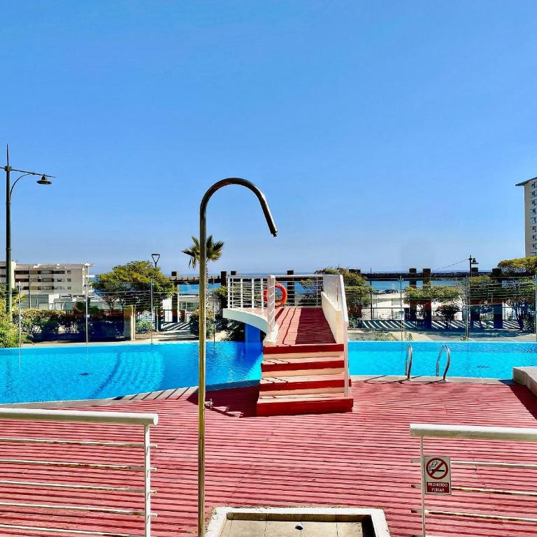 Apartment with Clear Ocean View - Apartment - 24