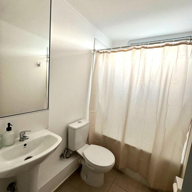 Amplio Departamento para 5 Playa y Conectividad Total - Three-Bedroom Apartment - 12
