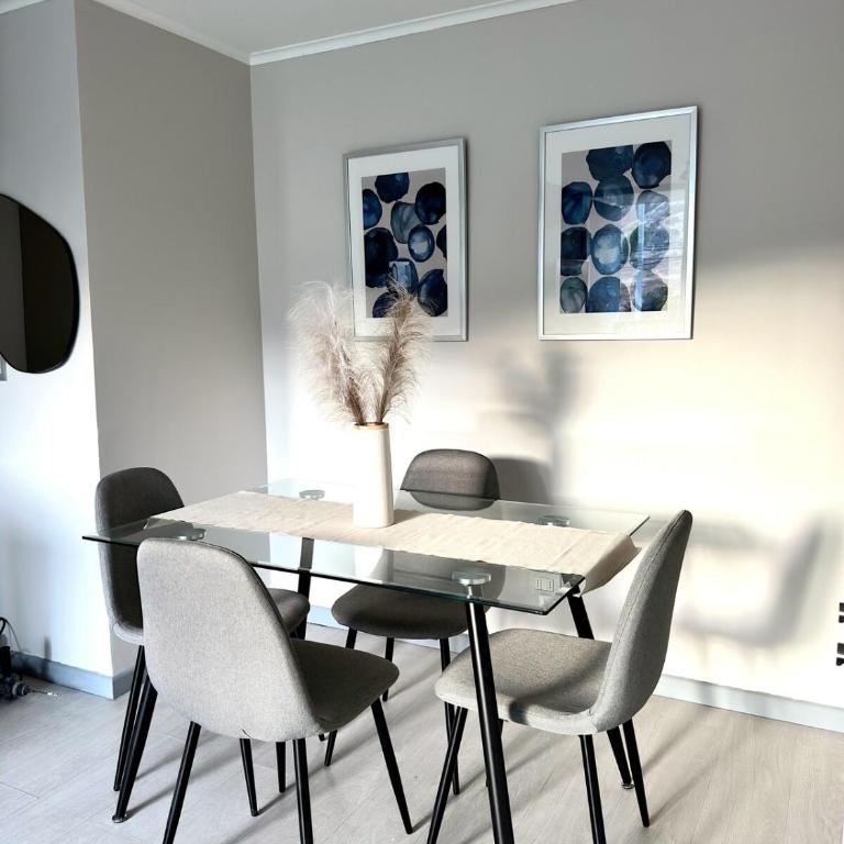 Amplio Departamento para 5 Playa y Conectividad Total - Three-Bedroom Apartment - 3
