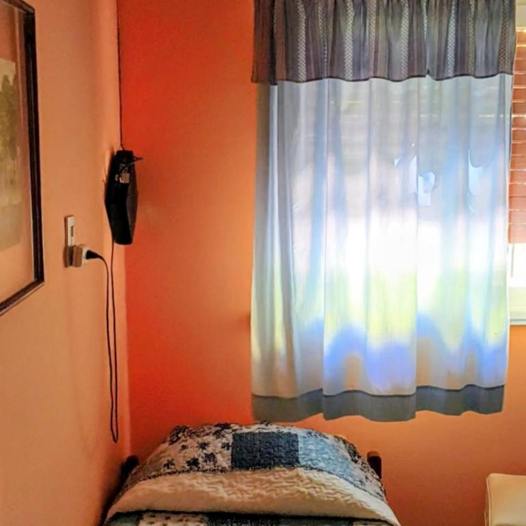 Duplex Gesell a 2 cuadras del mar - Two-Bedroom Apartment - 12