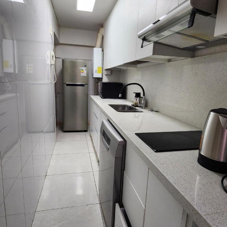Hermoso depto a pasos de todo 7P Parking - Three-Bedroom Apartment - 7