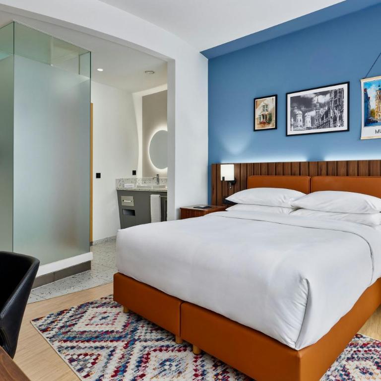 Four Points by Sheraton Munich Messe - Standard Zimmer mit Queensize-Bett - 12