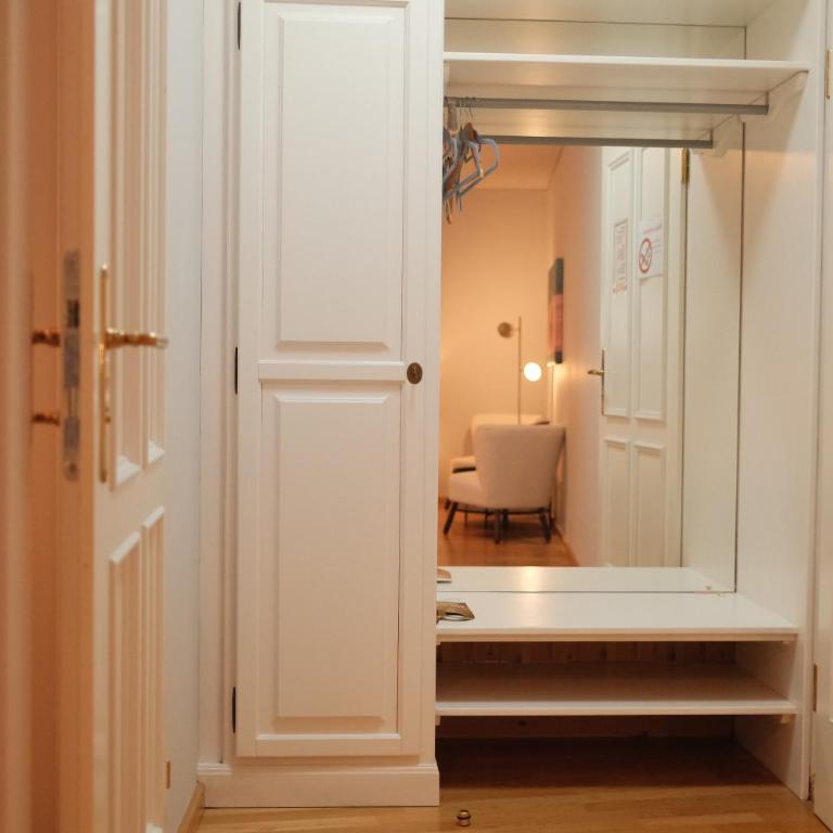 Hotel Restaurant Der Greif - Camera Matrimoniale con Bagno Privato - 8