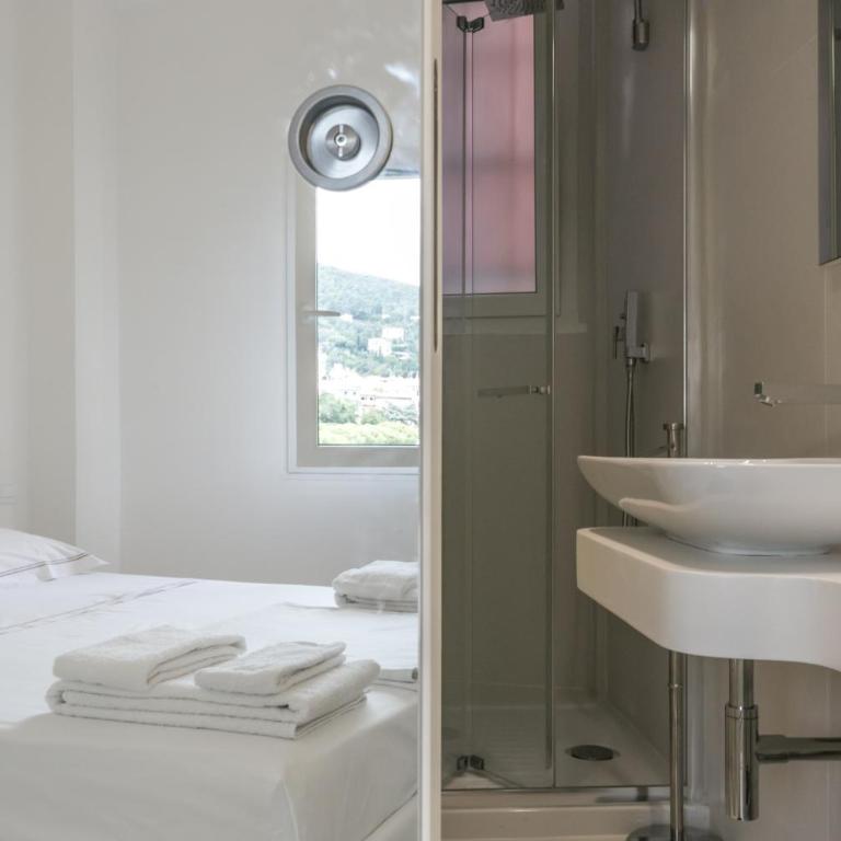 Al Molo Sea View Rooms - Camera Matrimoniale con Vista Mare - 2